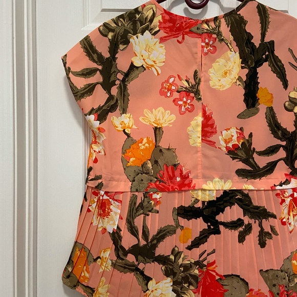 Lord and Taylor Petite Top - Picture 8 of 9